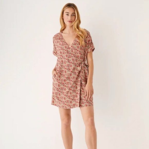 Frank and Oak Summer Garden Floral Wrap Dress size Small - Picture 4 of 5